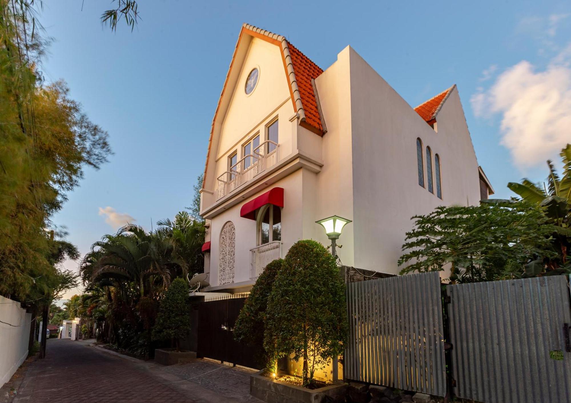 The Lavana Batavia Residence Umalas Seminyak Exterior foto